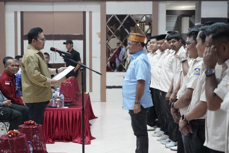 Darmawangsyah Muin Lantik KONI Jeneponto, Pembinaan Atlet Dipacu Menuju PON 2028